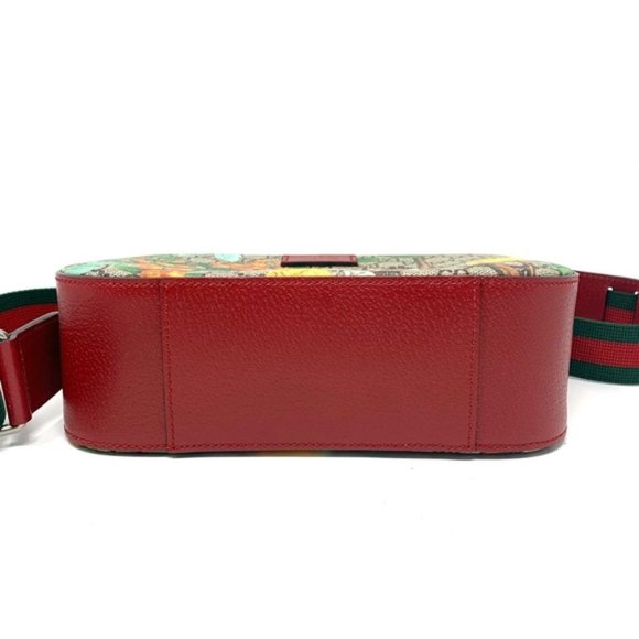 100% Auth Gucci Canvas Camera Crossbody Bag - Picture 8 of 11